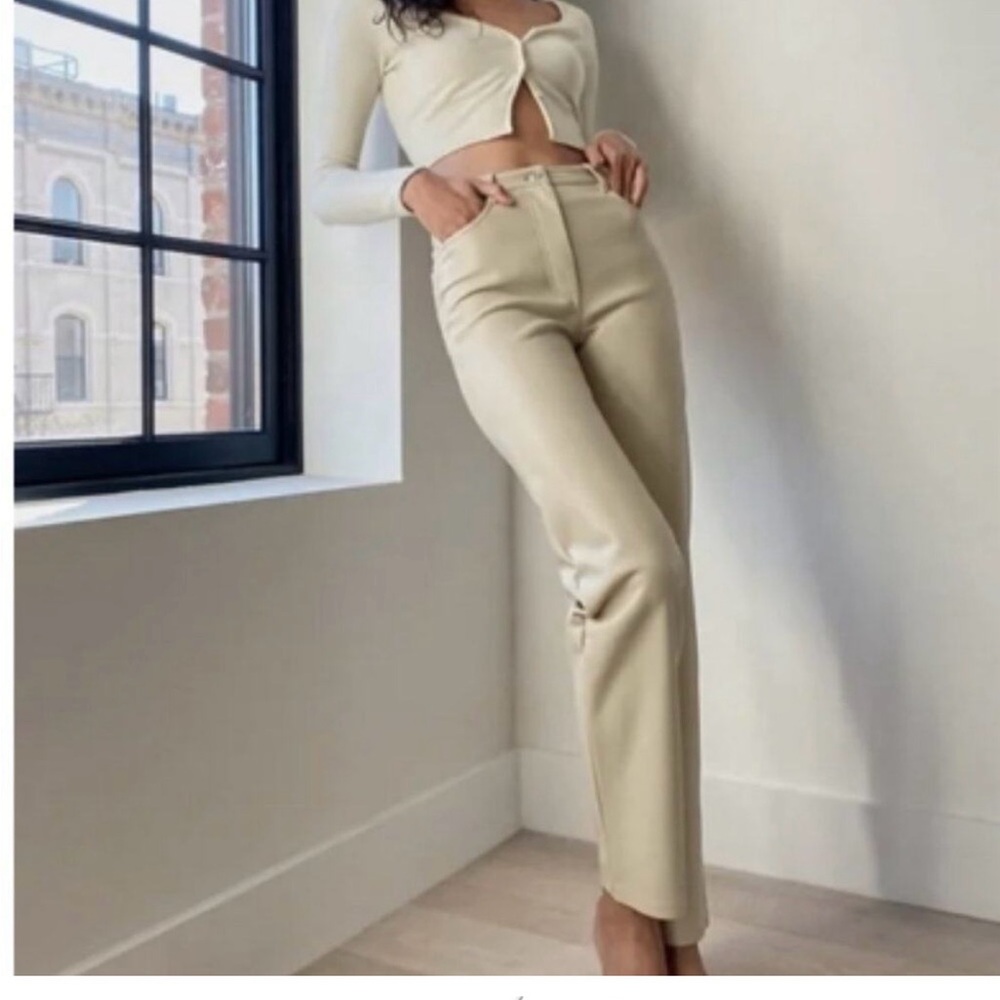 Wilfred Taupe  Straight Leg Pants. From Aritzia